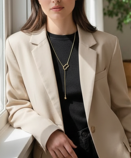 Minimalistische Y-Halskette lang mit modernem Anhänger